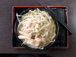 【小牧】次郎系ラーメンを食べるなら「一麺惚（ひとめぼれ）」に駆け込もう